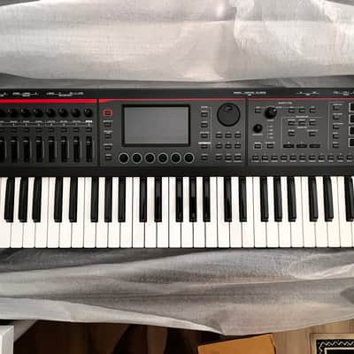 Roland FANTOM-06 | 61-Note Synthesizer Keyboard | Thousands of Electronic & Acoustic Sounds | ZEN-Core & SuperNATURAL Technologies | Lightweight & Durable | Deep Onboard Sampling | DAW Integration image 4