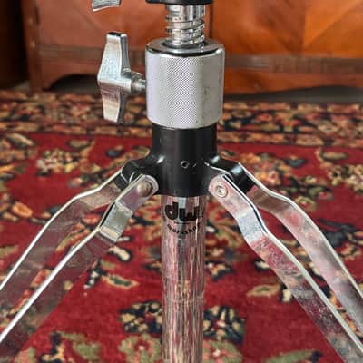 DW DWCP5100 5000 Series Round Drum Throne with Oversized Locking Nut 2010s - Chrome image 3