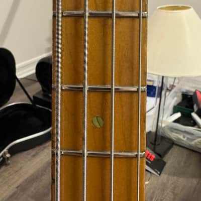 Fender 1999 American deluxe jazz bass 1999 - candy apple (cherry) Red image 14