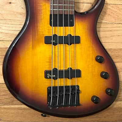 Tobias Toby V 5 String Bass Sunburst image 5