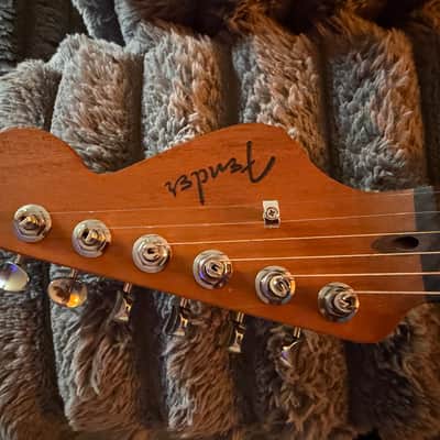 Fender Highway Series Dreadnought Spruce Top 2023 - Present - Natural image 4