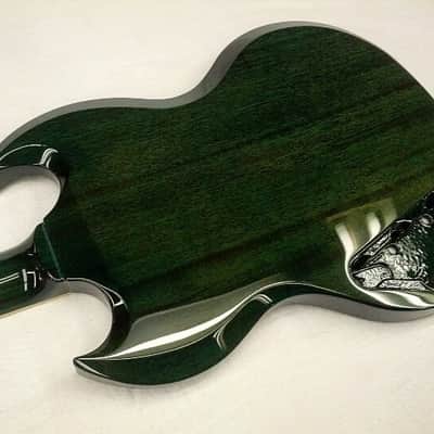 Woodbine Double Cut 2022 Emerald Green image 2