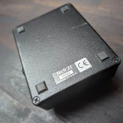 Tech 21 XXL Drive 1990s - Diamond Plate - With Box image 3