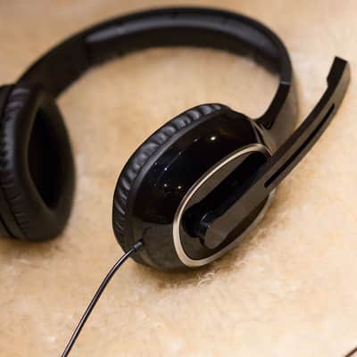 Edifier H850 Over-the-ear Pro wired Headphones - Professional Audiophile - Lightweight, Comfortable image 8