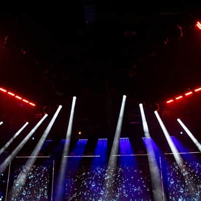 American DJ JOL300 Strobe/Wash Fixture. 144 x 0.5W white SMD LEDs (center) 144 x 0.5W RGB SMD LEDs (sides) image 5