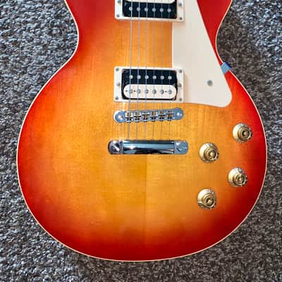 2012 Gibson Les Paul Traditional  pro II electric guitar  made Usa Hardshell case image 5