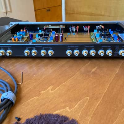 Threshold FET 9/e Stereo Preamplifier Early 1990s - Silver image 21