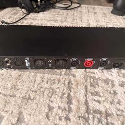 Devine D-400 class D amplifier 2x 200 W image 2