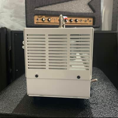 Orange BT500H Terror Bass 500-Watt Bass Amp Head 2010 - Present - White image 8