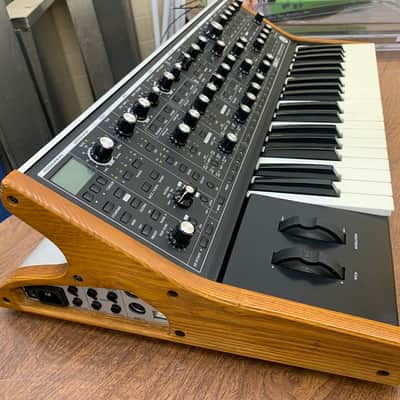Moog Sub 37 Tribute Edition 2010s - Black image 5