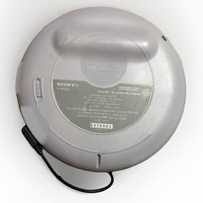 Sony PSYC D-NE320 Atrac3plus MP3 Portable CD Player Walkman Remote Adapter Works image 3