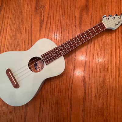 Fender California Coast Series Avalon Tenor Ukulele 2022 - Present - Surf Green image 2