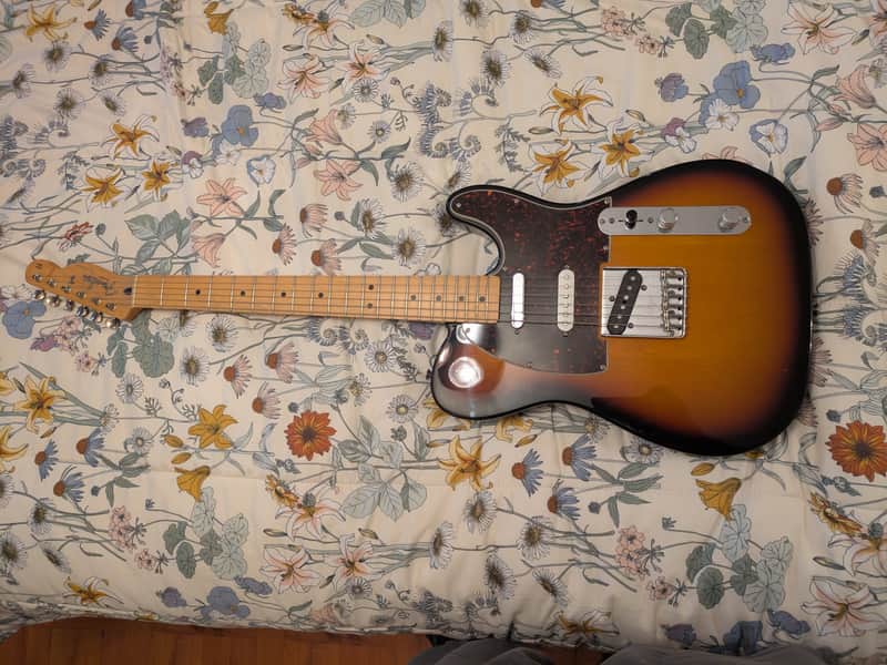 Fender Deluxe Nashville Telecaster with Maple Fretboard 1998 - 2016 - Brown Sunburst