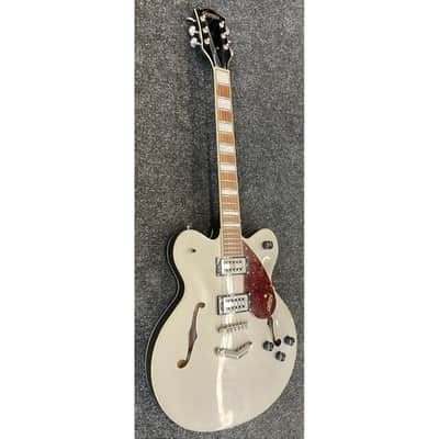 Gretsch G2622 Streamliner Hollowbody Electric Guitar with Center Block, Double-cut & V-Stoptail in Gun Metal Pre-Owned image 3