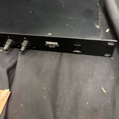 Yamaha MLA7 MIDI Line Amplifier Rack Mount MIDI Signal Distributor Tested ☆ image 7