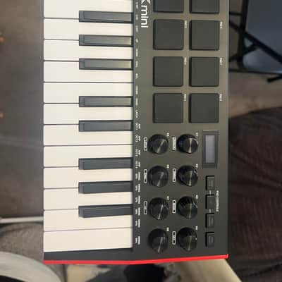 Akai MPK Mini MKIII 25-Key MIDI Controller 2020 - Present - Black image 4