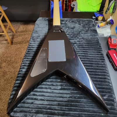Jackson "Custom Rhinestone" JS32 King V Gloss Black 2019 image 15