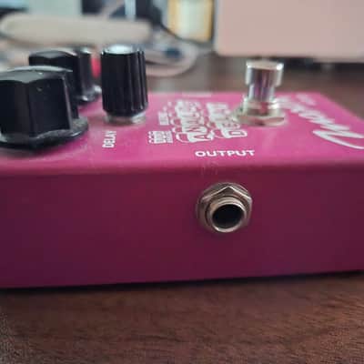 Maxon AD10 Analog Delay 2010s Pink image 5