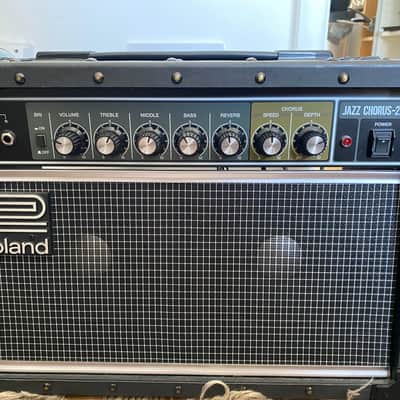 Roland JC-22 Jazz Chorus 2-Channel 30-Watt 2x6.5" Guitar Combo 2016 - Present - Black with Manual Bild 2