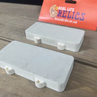 Real Life Relics White Jazzmaster® Pickup Covers Closed Top No holes (Set of 2)    [DJ7]