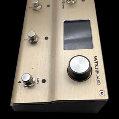 Fender Switchboard Effects Operator 2024 - Present - Gold X8030 image 3