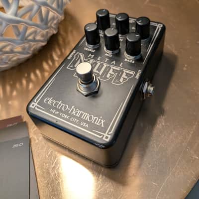 Electro-Harmonix Nano Metal Muff 2021 - Present - Black image 8