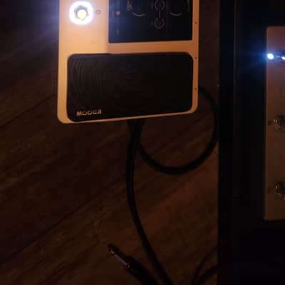 Mooer GE 150 Pro - White image 3