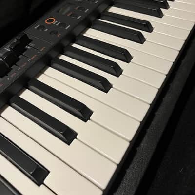 Studiologic Numa Compact 2x 88-Key Semi-Weighted Piano 2018 - Black image 3