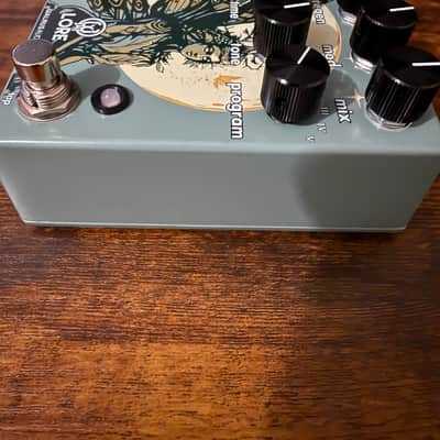 Walrus Audio Lore Reverse Soundscape Generator Limited Edition - Fall Series 2025 - Green Fall Fantasy Graphic image 4