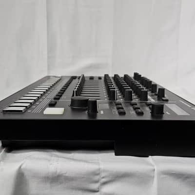 Roland TR-8S AIRA Rhythm Performer with Sample Playback 2018 - Present - Black image 9