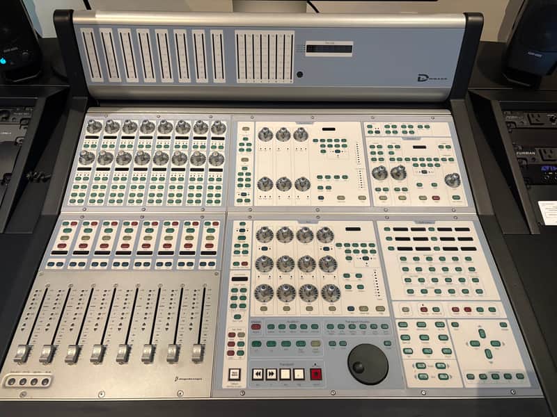 Digidesign D Command 8 Fader Main Unit for Avid Pro Tools