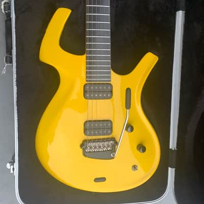 Parker Fly Deluxe Standard 2000 - Taxi Cab Yellow image 1
