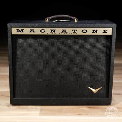 Magnatone Twilighter 22W Reverb/Vibrato 1x12” Combo Amp – Black w/ Black Grill image 2