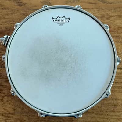 DW Design Series 5.5x14" Maple Snare Drum - Black Satin image 5