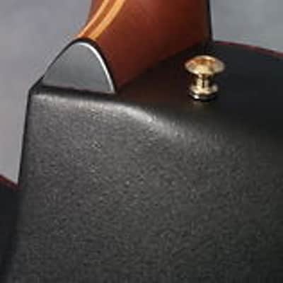Ovation 2002 Collector's Series image 5