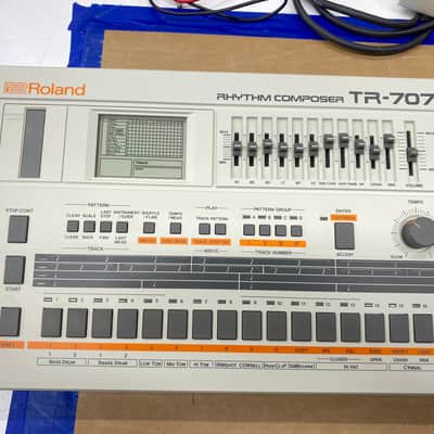 Roland TR-707 Rhythm Composer Drum Machine Vintage Analog Synthesizer TR707 image 5