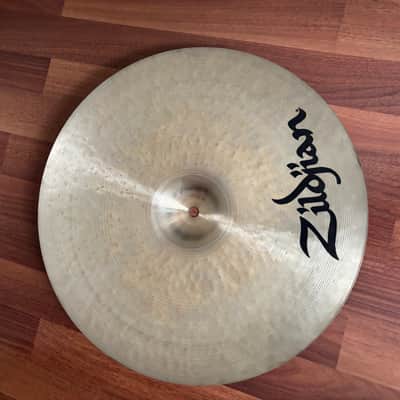 Zildjian 17" K Custom Dark Crash Cymbal - Traditional image 2
