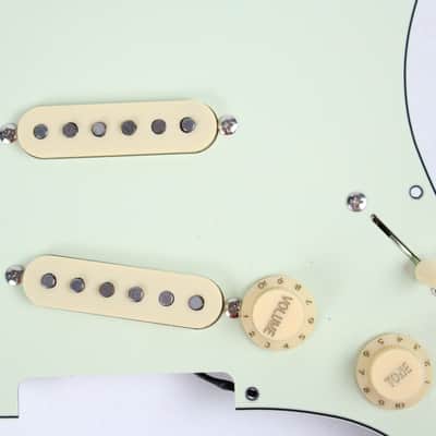 Fender Stratocaster '57 1957 Riessue Japan Loaded Pickguard ~Staggered Pole Pickups~ Strat MIJ image 3