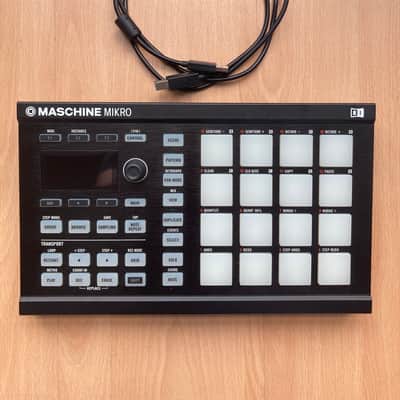 Native Instruments Maschine Mikro MKII 2010s Black image 2