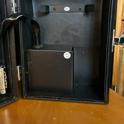 Pignose 7-100 50th Anniversary Edition 5-watt 1 x 5-inch Combo Amp image 8