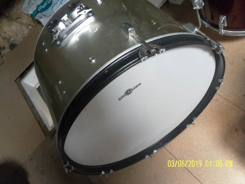 Gear4Music Vintage bass drum.. Metallic Silver image 1