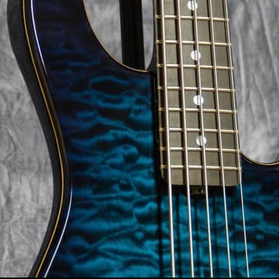 Ernie Ball MusicMan BFR StingRay 5H 20th Anniversary Tahitian Quilt. #6 of 10 StingRay 5H 2007 Tahitian Blue Quilt-Matching Headstock-Tahitian Blue Birdseye Neck image 4