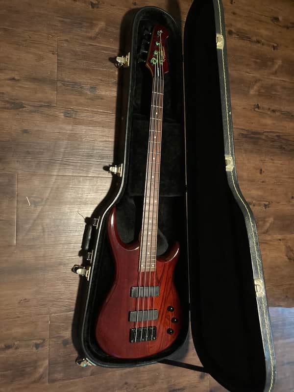 Epiphone Embassy Standard IV 2004 - 2009 - Walnut W/ Hard Case