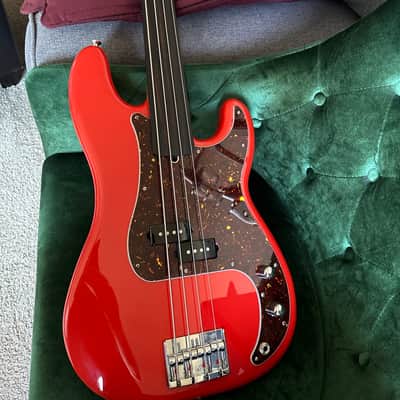 Warmoth P Bass 2024 - Coral red image 4