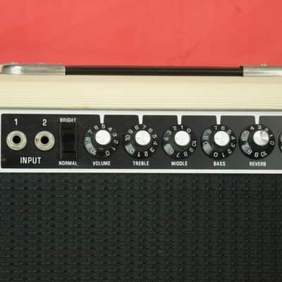 Vintage Music Man 210 HD-150 Cream Pinwale Tolex Tube Guitar Amp, Heavy Duty Speakers image 4