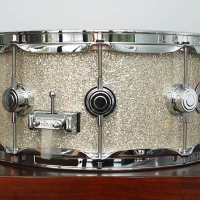 DW Collectors 6+6 Maple 6" x 14" Snare Drum Broken Glass FinishPly image 3