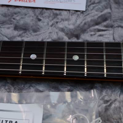 Fender American Ultra Stratocaster HSS with Rosewood Fretboard 2019 - 2025 - Cobra Blue image 4