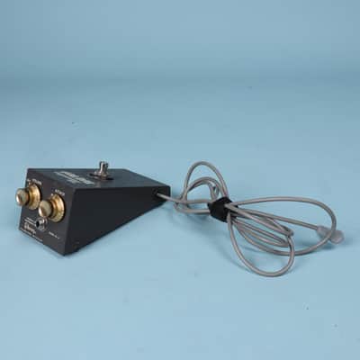 Vintage 1960s Maestro FZ-1A Fuzz Tone by Gibson Fuzz Guitar Effect Pedal image 7