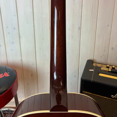 Gibson J-45 Standard 2025 - Honey Burst image 7