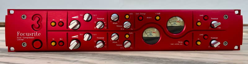 Focusrite classic Red 3 Dual Compressor / Limiter image 1